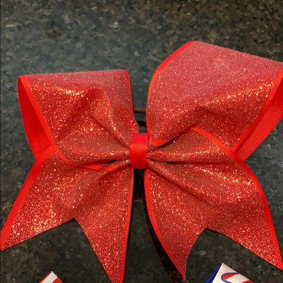 Cheer Bows ๐ - Picture 2 of 7